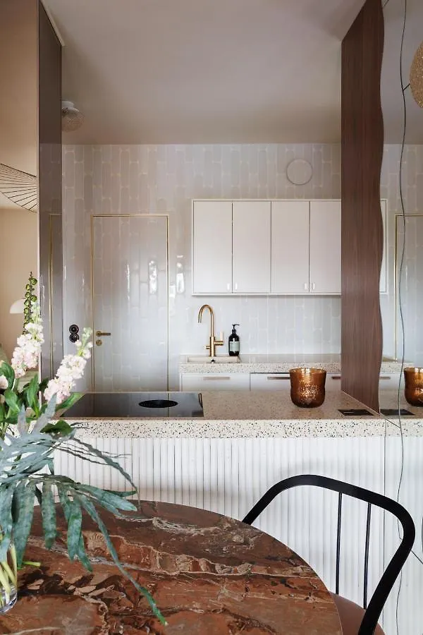Vintage Glamour Suite, Parkkipaikka Apartment