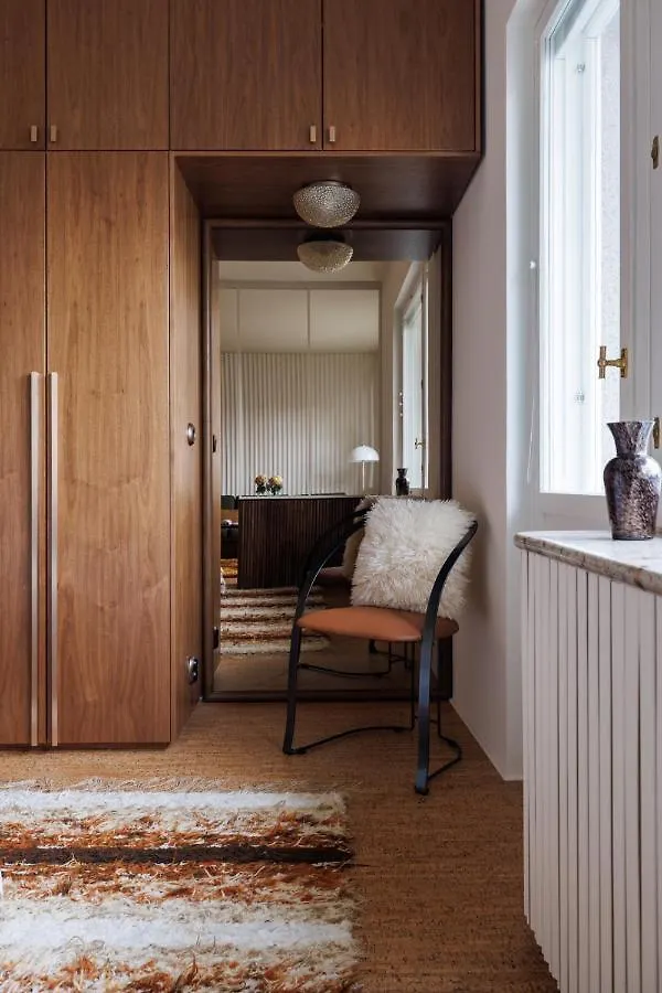 Vintage Glamour Suite, Parkkipaikka Apartment Helsinki